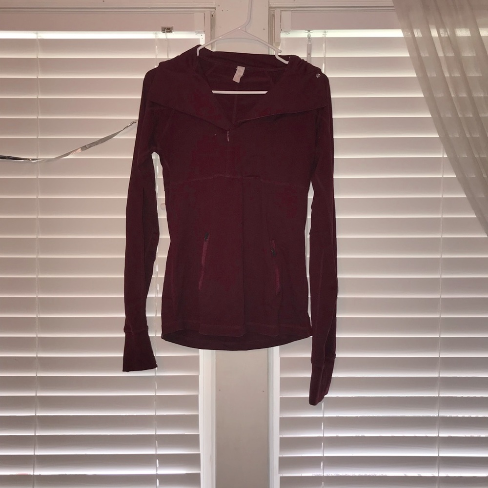 Pull over burgundy athletic top